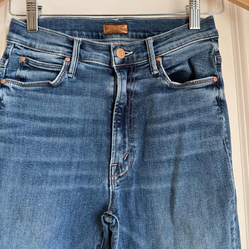 MOTHER The Stunner Zip Ankle Step Fray Jeans Size 26 - Picture 4 of 13